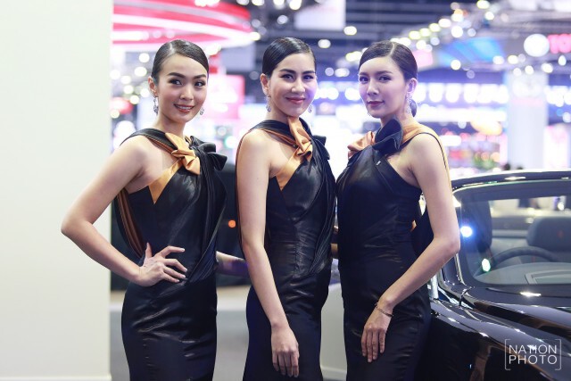 สวย...สง่า...
"พริตตี้" Motor Show 2017