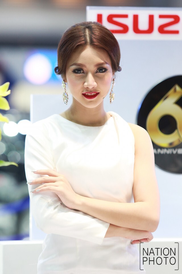 สวย...สง่า...
"พริตตี้" Motor Show 2017