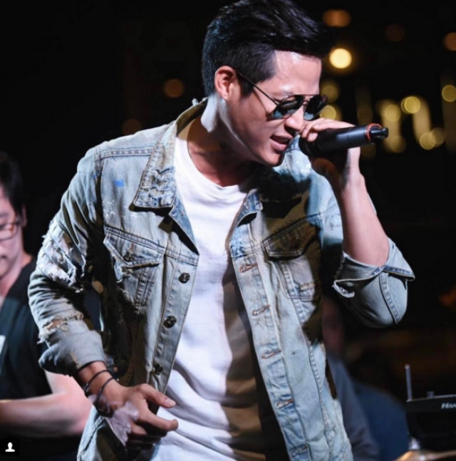 ตู่-ภพธร โพสต์แล้ว
หลัง ถอดหน้ากากทุเรียน