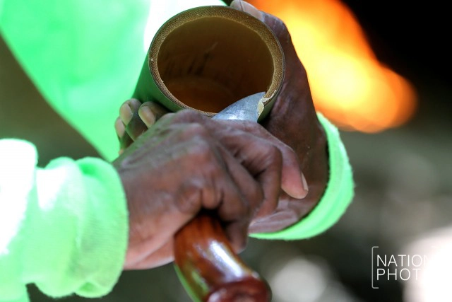 จิบกาแฟ นั่งแพไม้ไผ่
คลองศก สุราษฎร์ธานี
ย้อนวิถีชุมชน คนต้นน้ำ