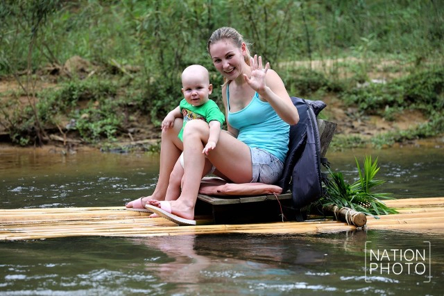 จิบกาแฟ นั่งแพไม้ไผ่
คลองศก สุราษฎร์ธานี
ย้อนวิถีชุมชน คนต้นน้ำ