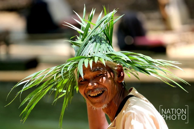 จิบกาแฟ นั่งแพไม้ไผ่
คลองศก สุราษฎร์ธานี
ย้อนวิถีชุมชน คนต้นน้ำ