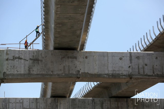 ภาพมุมสูง "สถานีท่าพระ"