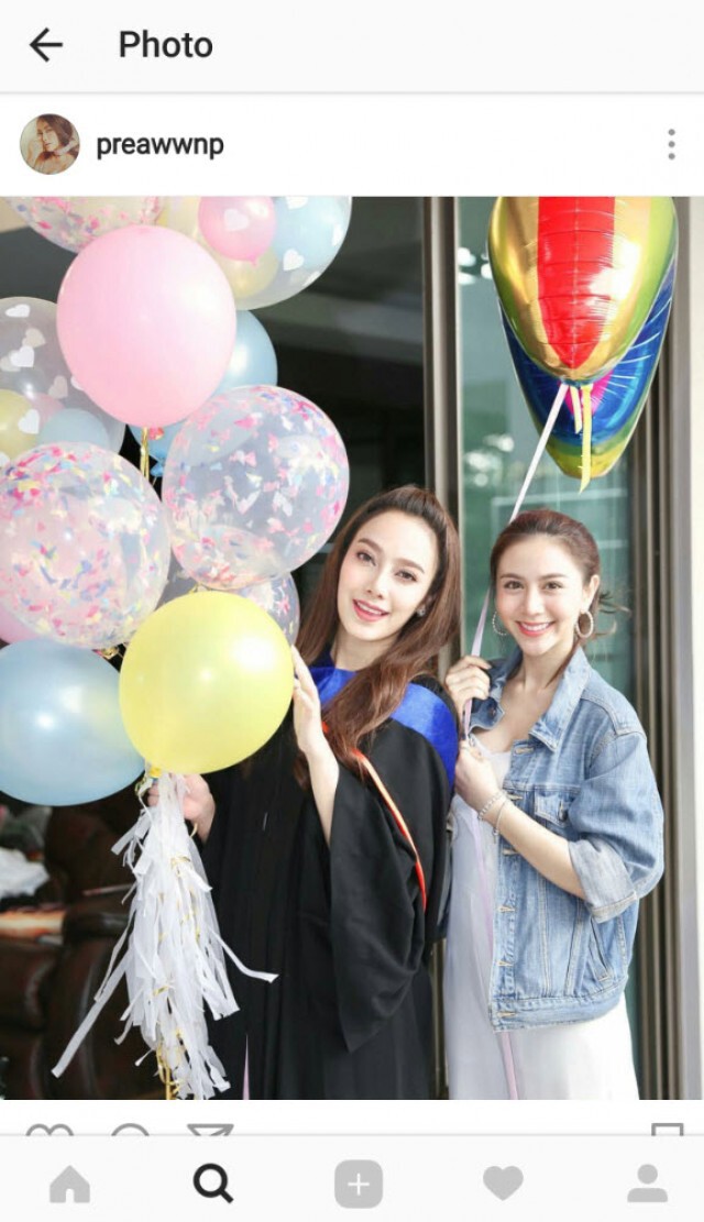 จบแล้วจ้า!!! "เปรี้ยว ทัศนียา" คว้าปริญญาตรีสำเร็จ
พี่น้องวงการบันเทิง-แฟนคลับ ร่วมยินดีเพียบ