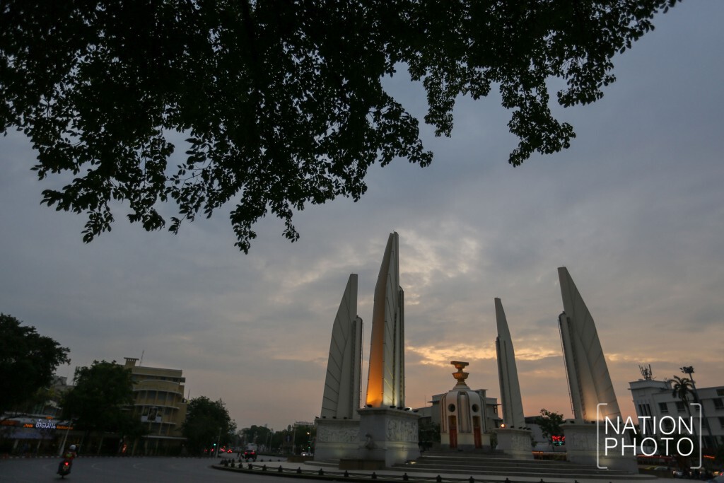แสงยามเย็น...อนุเสาวรีย์ประชาธิปไตย แสงยามเย็น...อนุเสาวรีย์ประชาธิปไตย