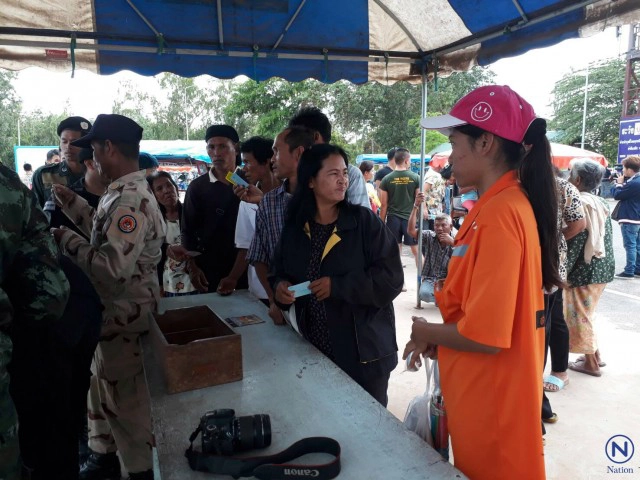 เซียนพนันผิดหวัง! ข้ามเขมรไปบ่อนสายตะกูไม่ได้ ทหารห้ามผ่าน นอกจากมีบัตร VIP