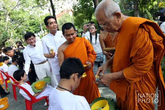 พิธีปลงผม โครงการบรรพชาสามเณรภาคฤดูร้อน ณ วัดราชาธิวาสวิหาร