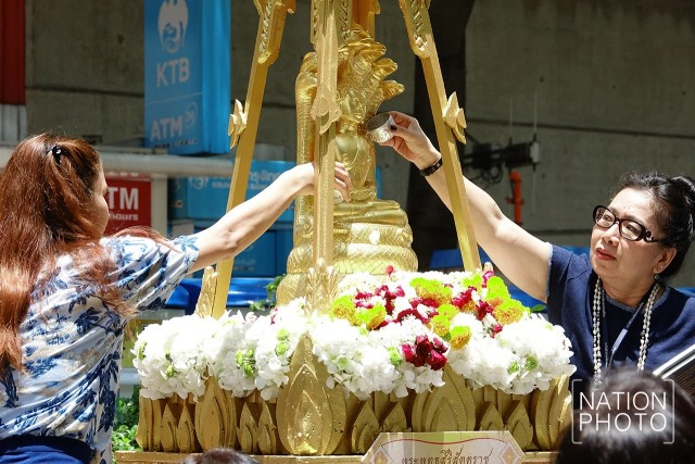 กฟผ. สรงน้ำพระพุทธสิริสัตตราช เนื่องวันสงกรานต์