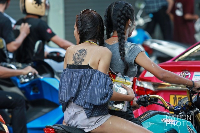 สงกรานต์ ลาดพร้าว101 สุดสนุก