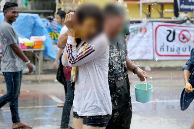 เตือนภัยลูกผู้หญิง!!! "เล่นสงกรานต์" ต้องระวังชายหื่น