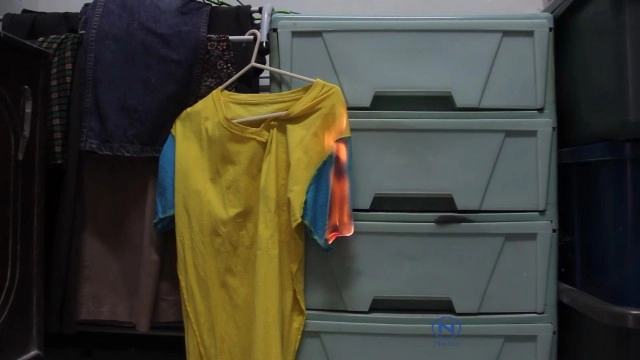 ผวาหนัก!
ไฟปริศนาลุกถี่-หนักขึ้้น
ไหม้ตู้เสื้อผ้า-โต๊ะเตารีด จะๆ ขณะสื่อไปทำข่าว