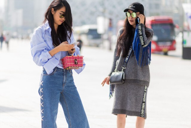 Denim Never die 
เกาะติดแฟชั่นเดินถนนของโซลแฟชั่นวีค (Street Style Seoul Fashion Week)