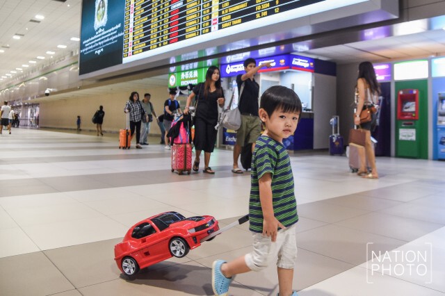 ปชช.เดินทางกลับภูมิลำเนาโดย "เครื่องบิน" กันจำนวนมาก หลังหมดเทศกาลสงกรานต์