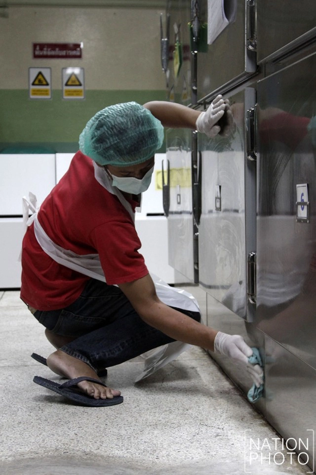 "เมาแล้วขับ" ส่งทำงานห้องดับจิต