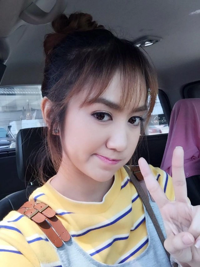 เปิดประวัติ แป้ง พรภัสร์ชนก มิตรชัย
ลูกสาวคนสวย ไชยา มิตรชัย