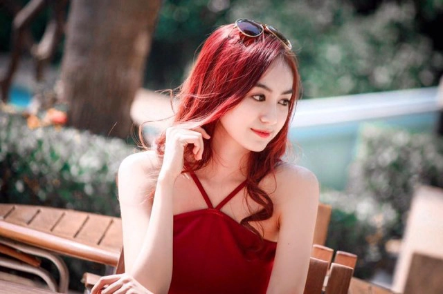 เปิดประวัติ แป้ง พรภัสร์ชนก มิตรชัย
ลูกสาวคนสวย ไชยา มิตรชัย