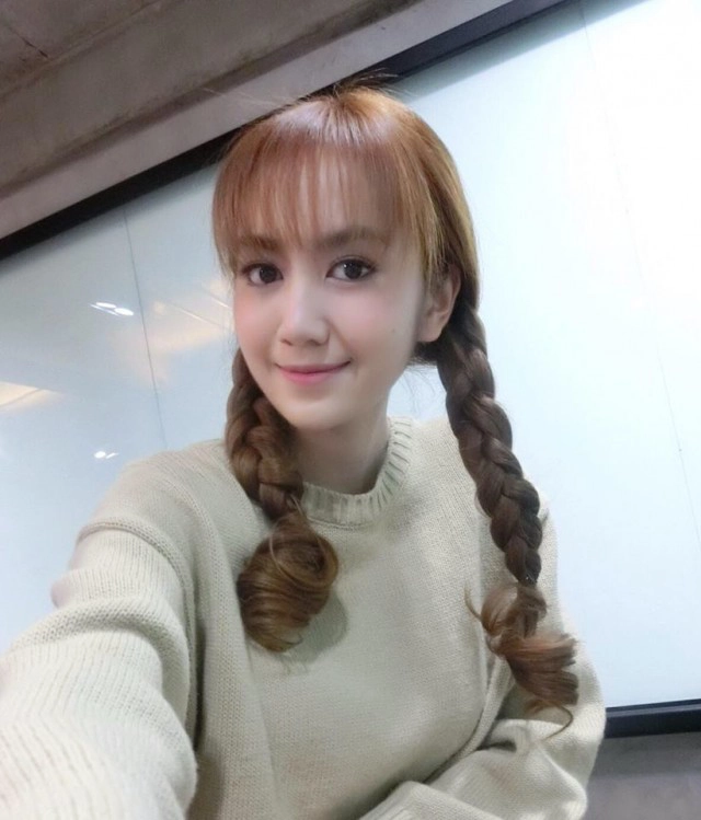 เปิดประวัติ แป้ง พรภัสร์ชนก มิตรชัย
ลูกสาวคนสวย ไชยา มิตรชัย