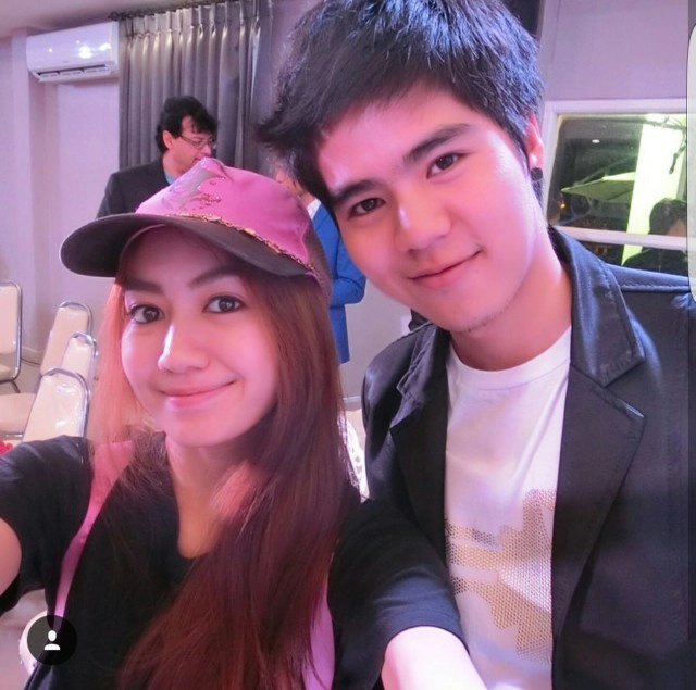 หนุ่มทั้งประเทศกินแห้ว
"แป้ง มิตรชัย" มีแฟนแล้ว