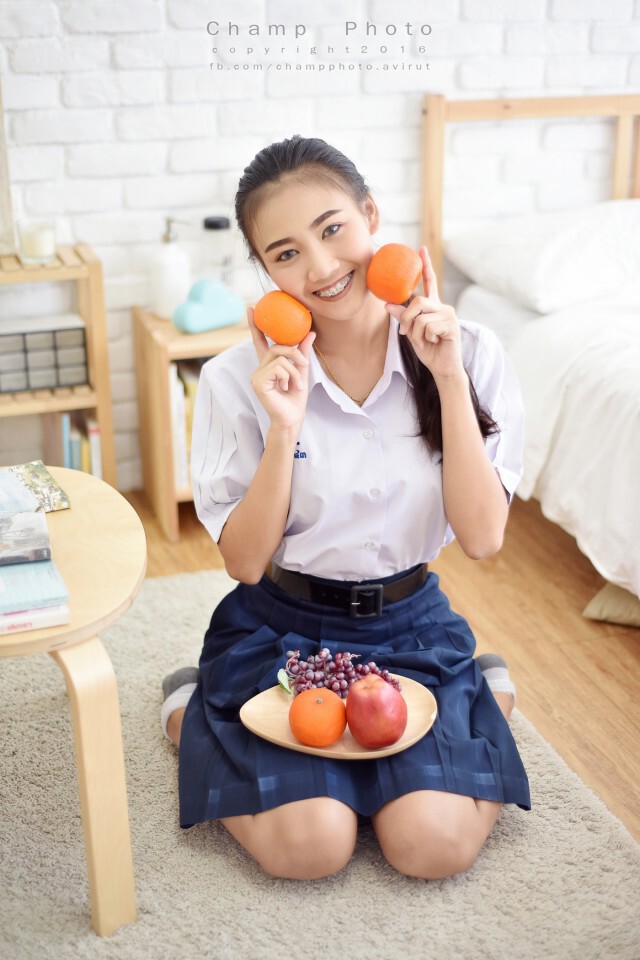 Cute girl New Gen : อารี นพรัตน์ พุ่มดอกไม้