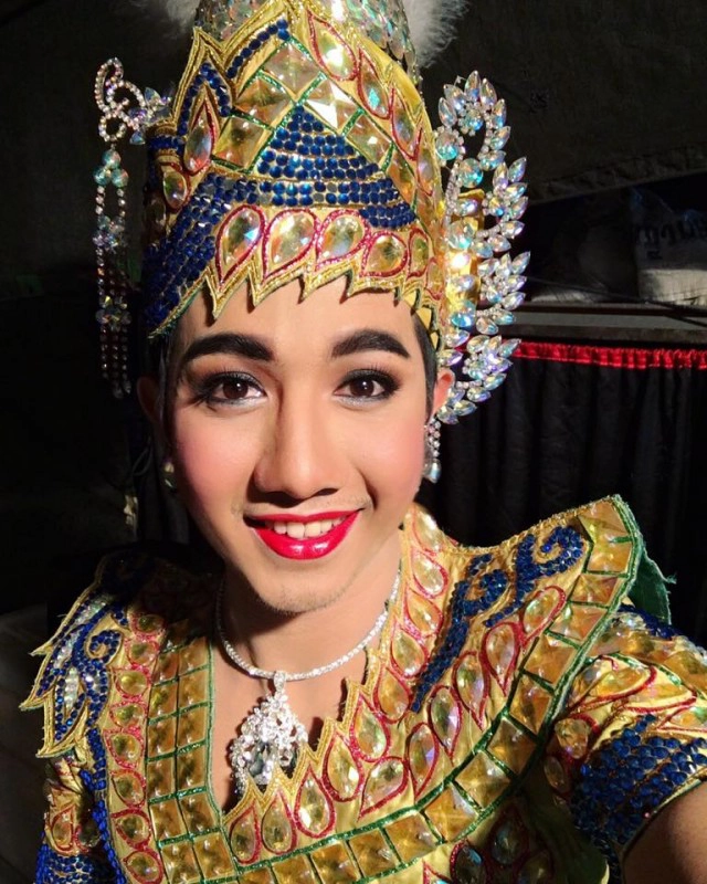 "เจมส์" เดือด!
สื่อขุดปมลูก-เมีย ไชยา มิตรชัย
บอก"จะเอาอะไรอีก อยากรู้ไรนักหนา!!!"