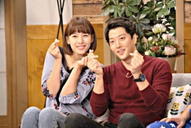 หนังจบ คนไม่จบ! เปิด 10 คู่รักเกาหลี "จิ้น" ตั้งแต่ใน-นอกจอ