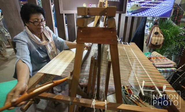 "ผ้าขาวม้า" ของดี เมืองสามโคก ปทุมธานี