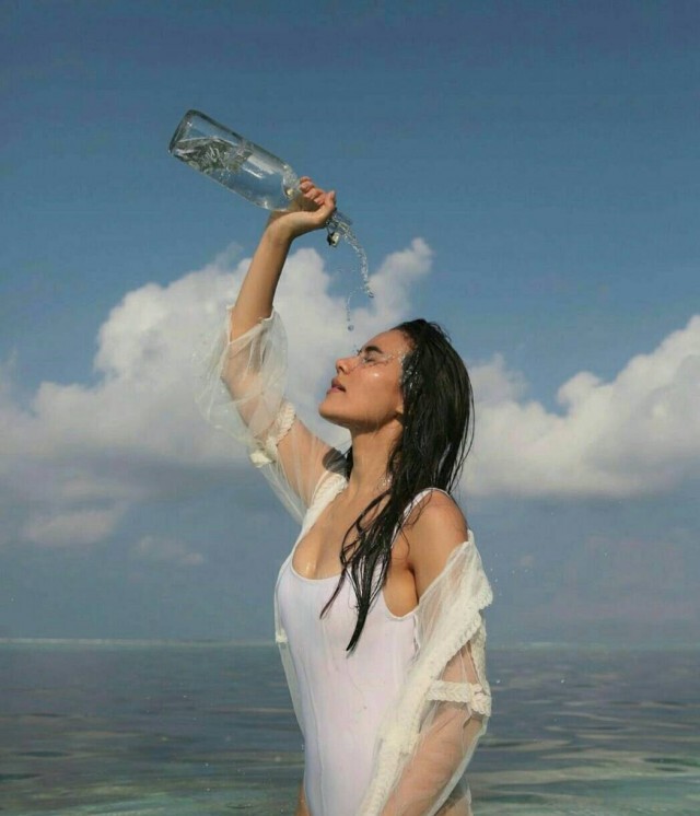 "หมาก" เผย ภาพสวีท "คิมเบอร์ลี่" ที่มัลดีฟ เป็นการถ่ายแบบให้เพื่อน