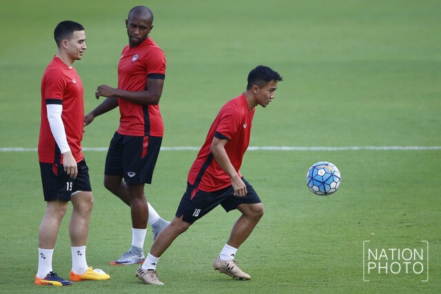 ภาพชุด "กิเลนผยอง" ลงซ้อมเตรียมฟาดแข้ง "บริสเบน รอว์" พุธนี้