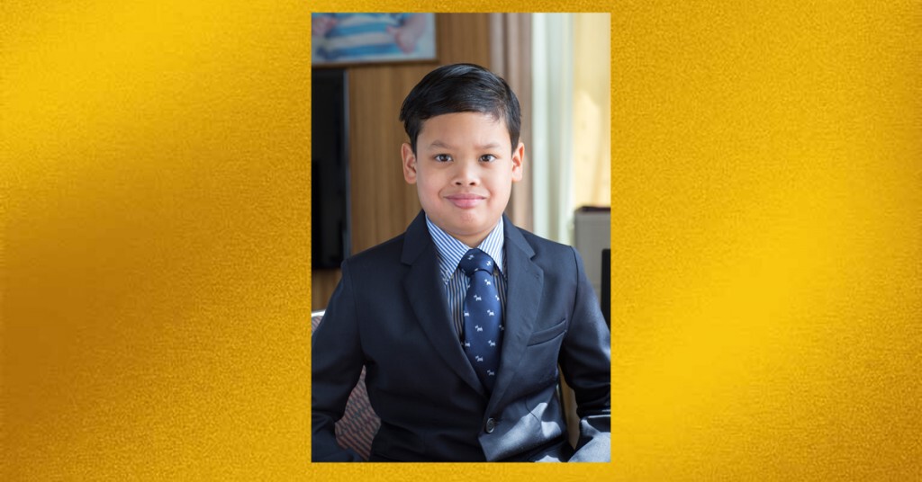 พระราชทานพระรูป "พระองค์ที" พระราชทานพระรูป "พระองค์ที"