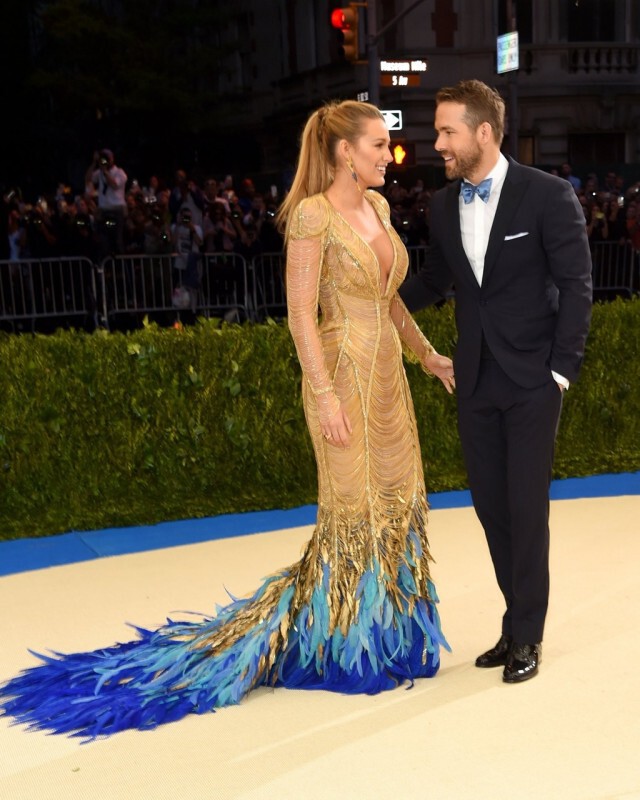 สุดอลัง! พรมแดง Met Gala 2017 คนดังปล่อยของ Rihanna ชนะเลิศ!