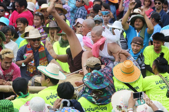 แห่นาคโหด  บ้านโนนเสลา ภูเขียว  ชัยภูมิ ...