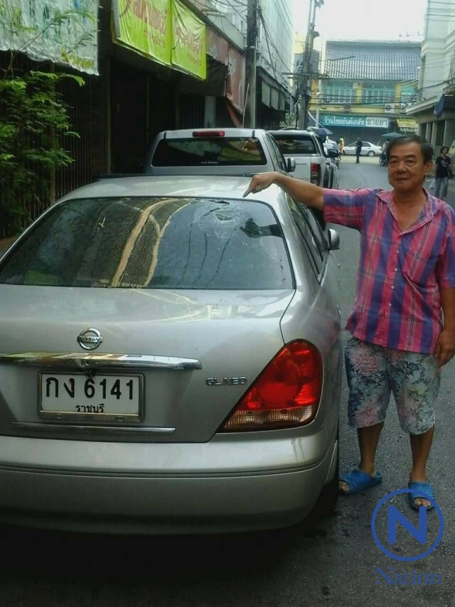 รวบแล้ว! 
หนุ่มลูกจ้างคาร์แคร์เครียดจัด
ใช้ก้อนหินปารถเสียหาย 8 คันรวด