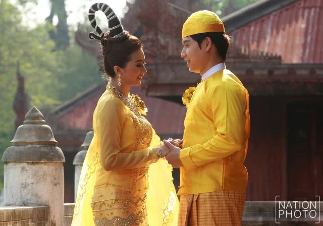 พระราชวังมัณฑะเลย์
พระราชวังแห่งสุดท้ายที่ถูกสร้างขึ้นในพม่า