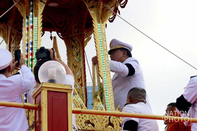 ภาพชุด พิธีอัญเชิญพระบรมสารีริกธาตุขึ้นประดิษฐานบนมณฑป