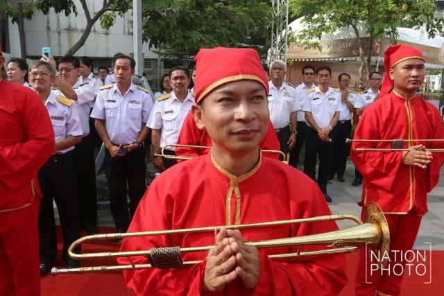 ภาพชุด พิธีอัญเชิญพระบรมสารีริกธาตุขึ้นประดิษฐานบนมณฑป
