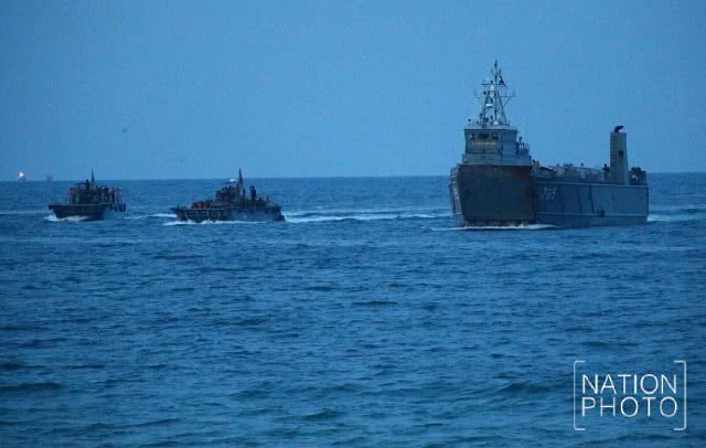 ภาพชุด การซ้อมใหญ่ "ยกพลขึ้นบก" ฝึกกองทัพเรือ ประจำปี 2560
