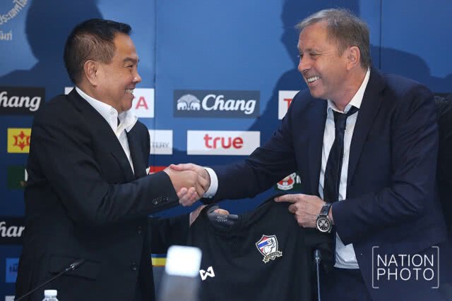 แถลงข่าวเปิดตัว "มิโลวาน ราเยวัช" รับตำแหน่งหัวหน้าผู้ฝึกสอนทีมชาติไทย