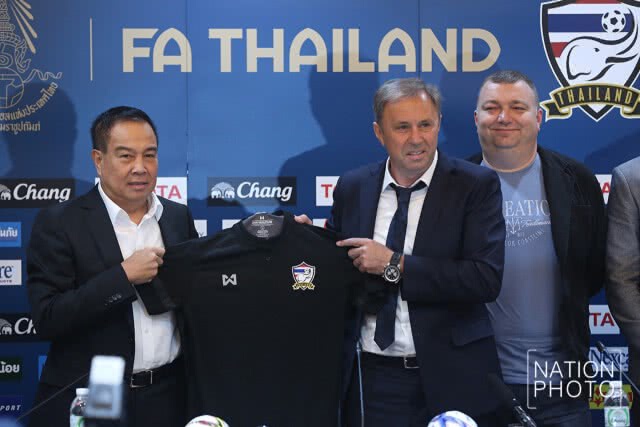 แถลงข่าวเปิดตัว "มิโลวาน ราเยวัช" รับตำแหน่งหัวหน้าผู้ฝึกสอนทีมชาติไทย