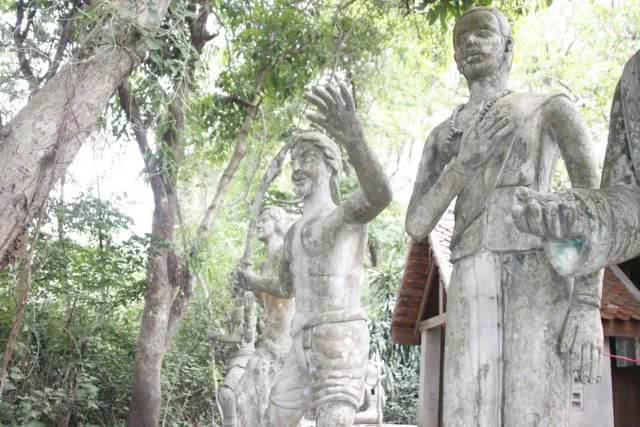 พิสูจน์แหล่งท่องเที่ยวอาถรรพ์... "หุ่นฝังวิญญาณ" ในสำนักสงฆ์ร้างอาจารย์ซ่วน