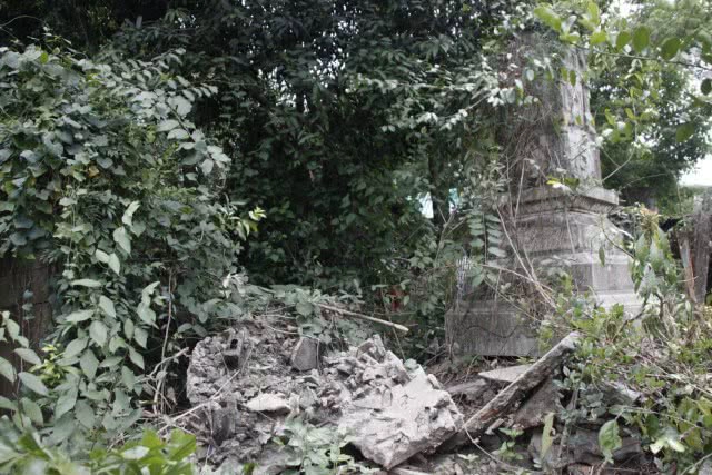 พิสูจน์แหล่งท่องเที่ยวอาถรรพ์... "หุ่นฝังวิญญาณ" ในสำนักสงฆ์ร้างอาจารย์ซ่วน