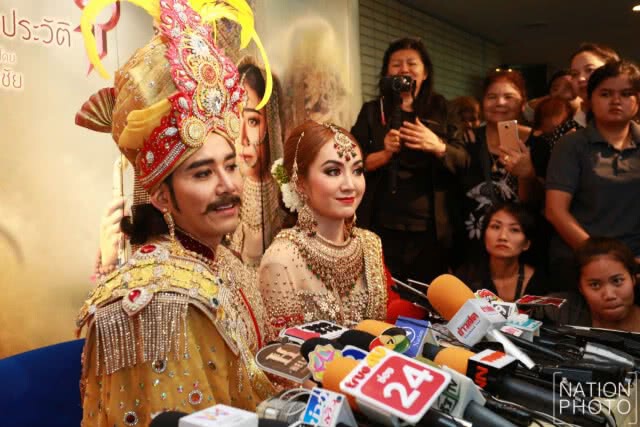 "ไชยา มิตรชัย" เปิดใจเรื่องครอบครัว
ไม่ได้ตั้งใจถ่วงเวลา แต่เป็นเพราะเรื่องงาน