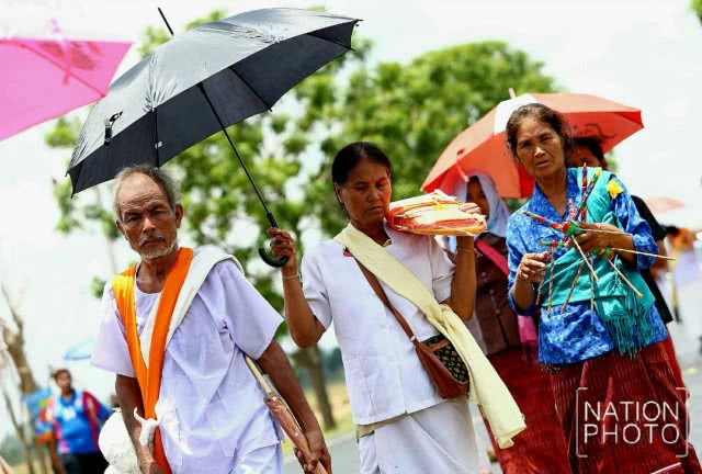 พิธีแห่นาคบนหลังช้าง พิธีเก่าแก่ของชาว จ.สุรินทร์