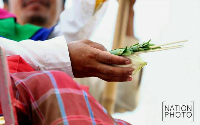 พิธีแห่นาคบนหลังช้าง พิธีเก่าแก่ของชาว จ.สุรินทร์