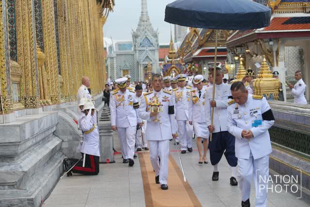 สมเด็จพระเจ้าอยู่หัว เสด็จฯในพระราชพิธีวันวิสาขบูชา