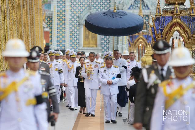 สมเด็จพระเจ้าอยู่หัว เสด็จฯในพระราชพิธีวันวิสาขบูชา