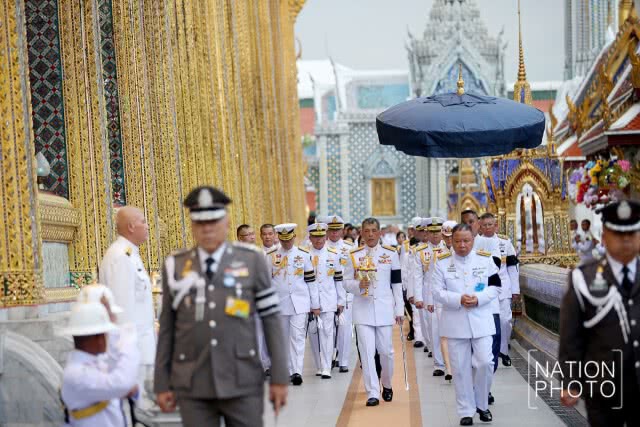 สมเด็จพระเจ้าอยู่หัว เสด็จฯในพระราชพิธีวันวิสาขบูชา