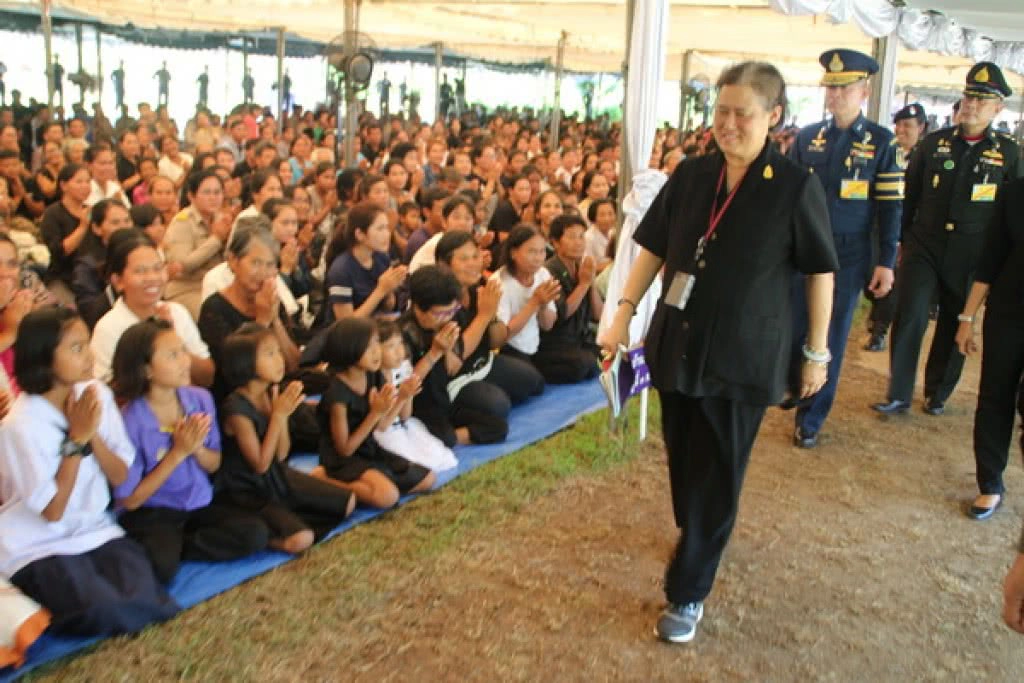 พระเทพฯ เสด็จเยี่ยม รร.ตชด.บ้านเขาสารภี จ.สระแก้ว พระเทพฯ เสด็จเยี่ยม รร.ตชด.บ้านเขาสารภี จ.สระแก้ว