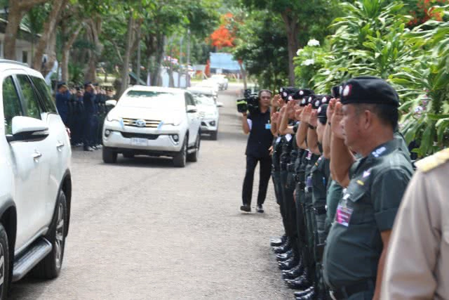 พระเทพฯ เสด็จเยี่ยม รร.ตชด.บ้านเขาสารภี จ.สระแก้ว