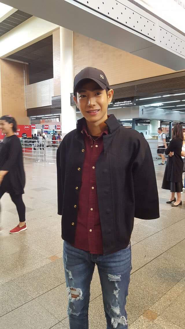 "เป๊ก" ทุ่มงบส่วนตัวซื้อลิขสิทธิ์เพลงสากล วอนแฟนคลับเข้าใจดูแลไม่ทั่วถึง