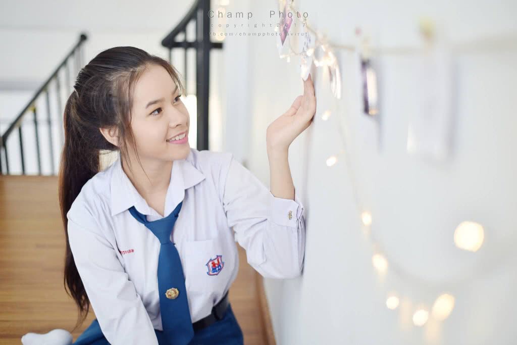 นางสาว ศิริญญา สาระเกษ น้องฟ้า น่ารัก เรียนเก่ง ใบประกาศรางวัลเพียบ นางสาว ศิริญญา สาระเกษ น้องฟ้า น่ารัก เรียนเก่ง ใบประกาศรางวัลเพียบ